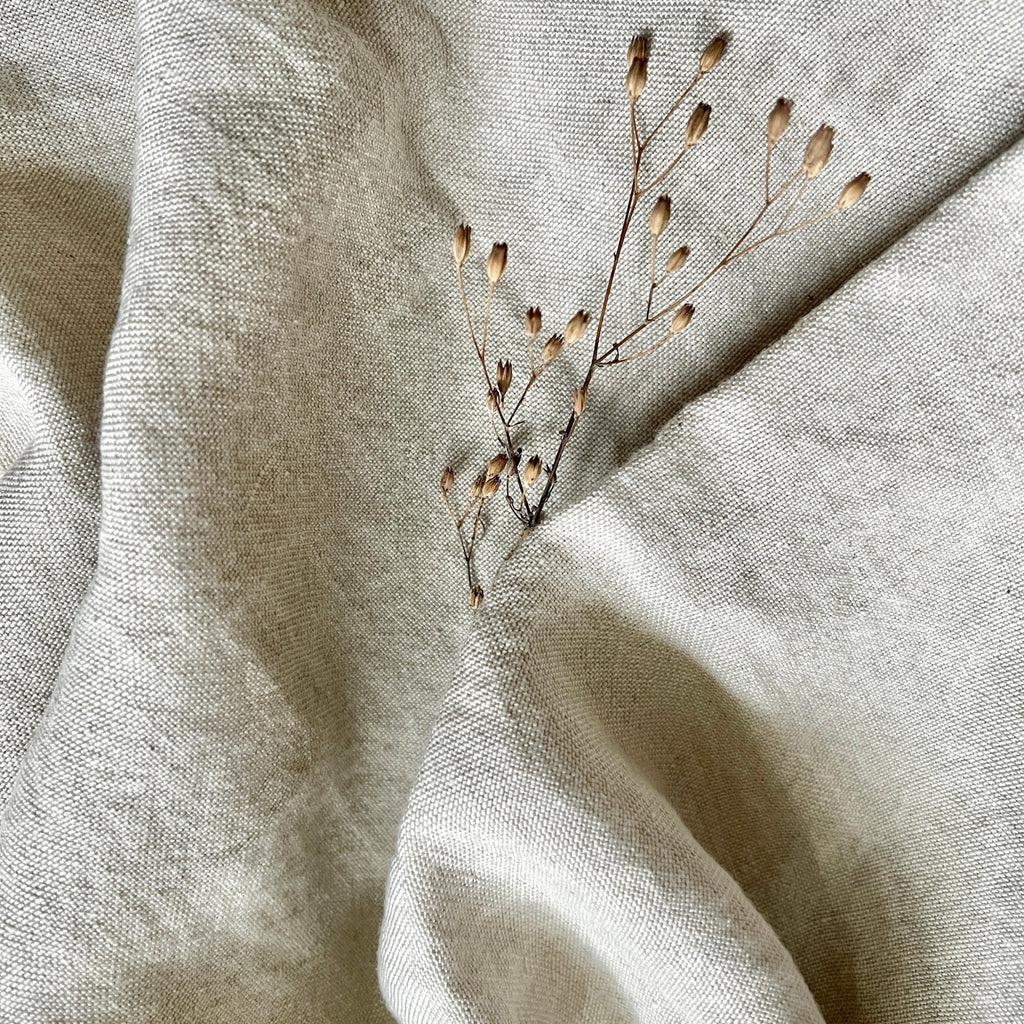 _200 | scandi collection - ann rees: A heavier linen fabric in a contemporary natural color palett, perfect for adding a touch of modern, natural sophistication to your interior design.